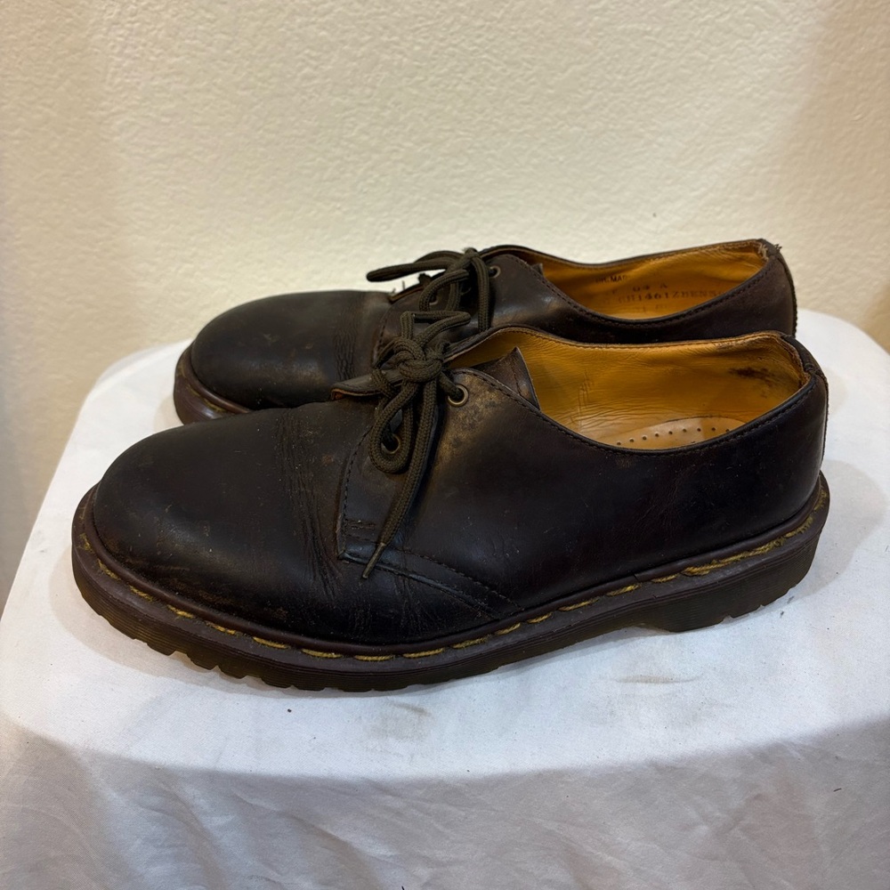 Vintage Doc Marten Oxford Shoes - Picture 3 of 7